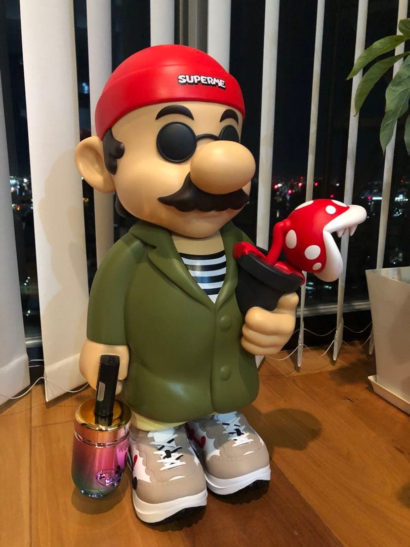 fools paradise マリオフィギュア