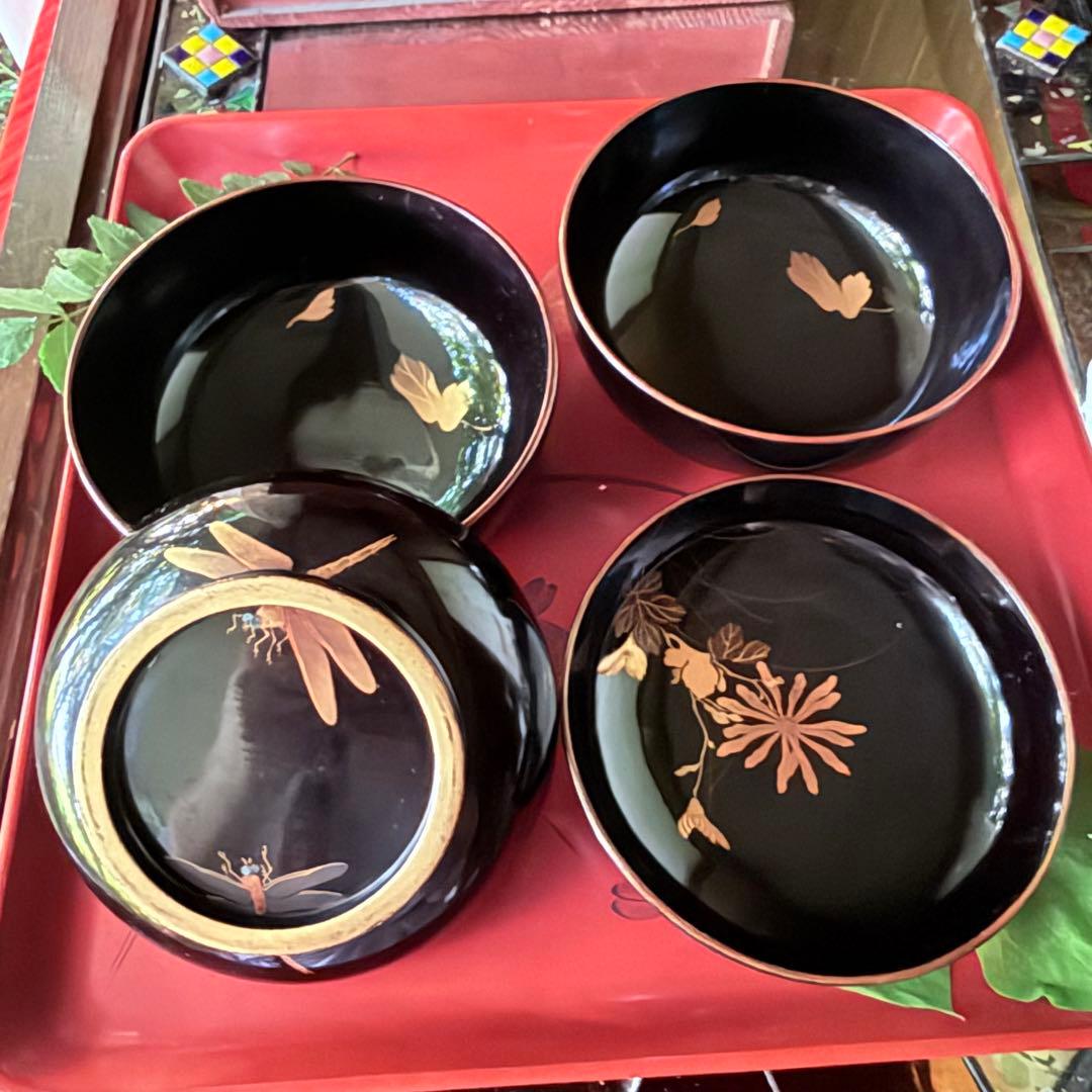 Y様へ感謝お嫁入‼️JAPAN螺鈿蒔絵『蜻蛉かげろう＆菊＆木蓮』真塗金縁吸物椀3客