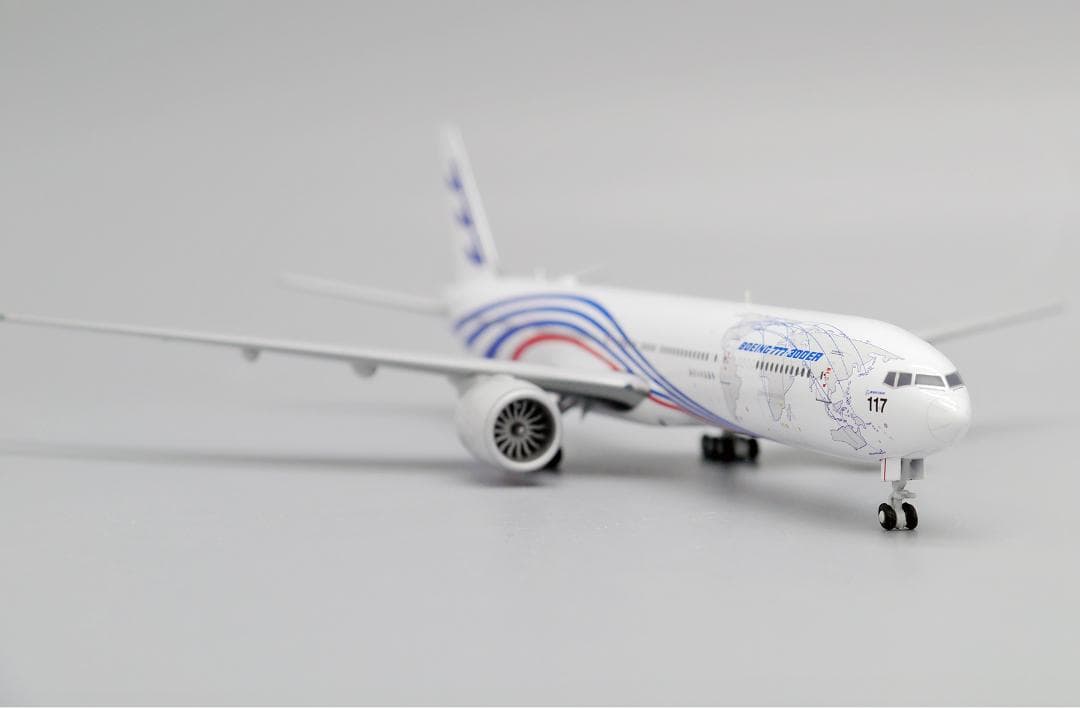 ボーイング 777-300ER N5017V ハウスカラー 1/400