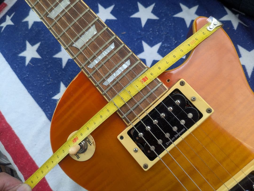 レスポールタイプ　ダンカンデザインピックアップ付き