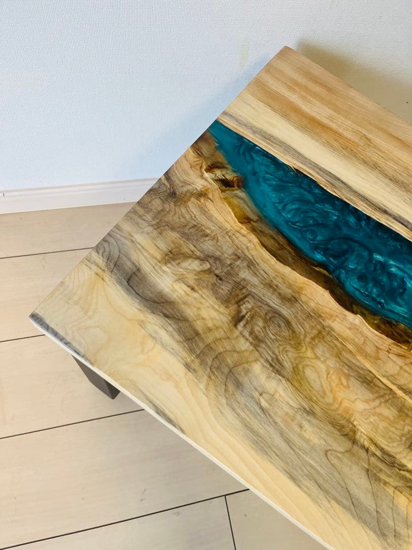 レジンテーブル　ローテーブル 栃　リバーテーブル　アイアン