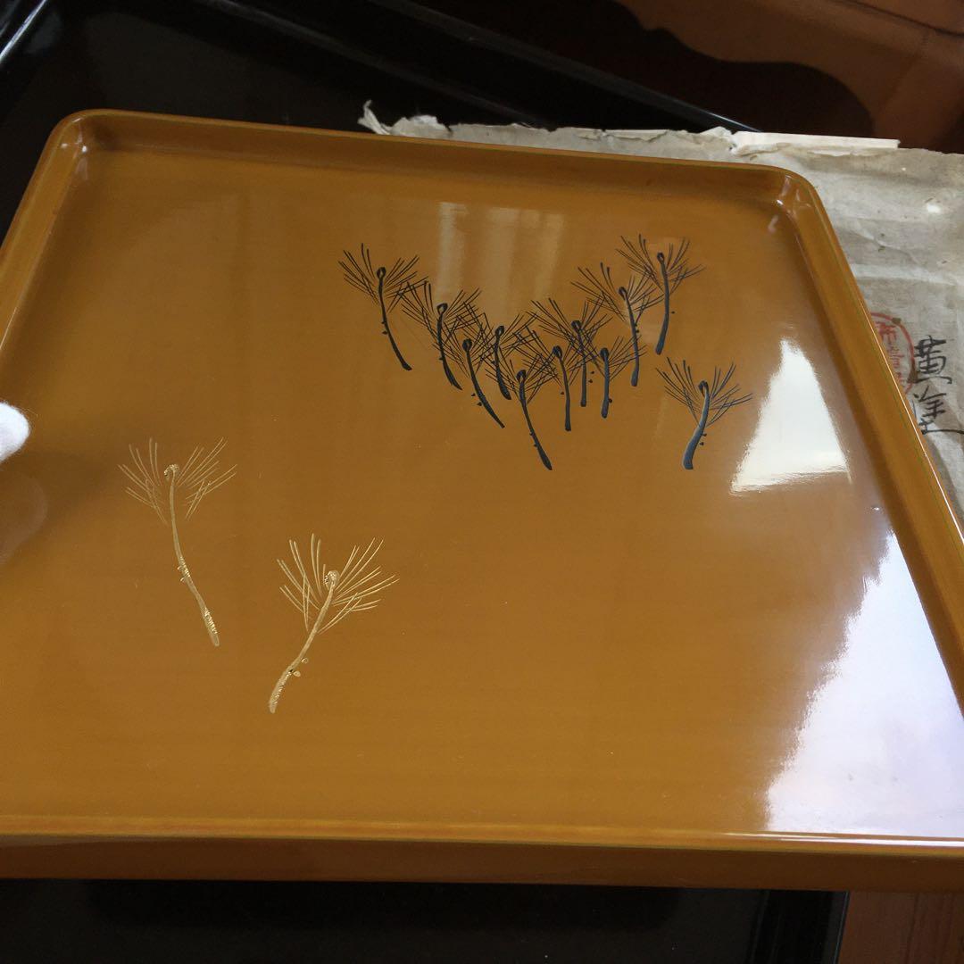 天然木製漆塗　輪島塗　黄漆塗沈金　角盆　芽松模様　本堅地漆器