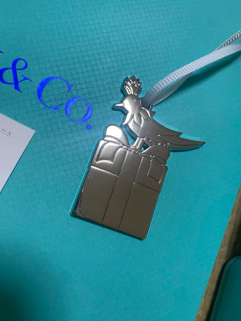 Tiffany & Co. スマイルモチーフピアス　Tスマイル　ミニピアス