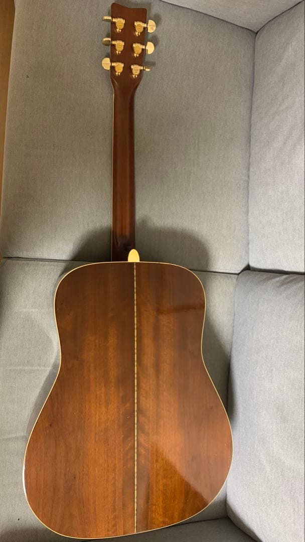 アコースティック・ギター ヤマハFG300D