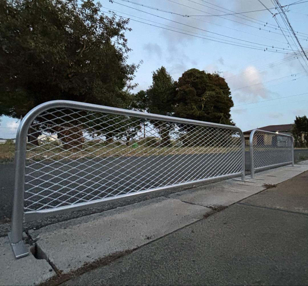 アメリカンフェンス風ペットバリケード 1200×400