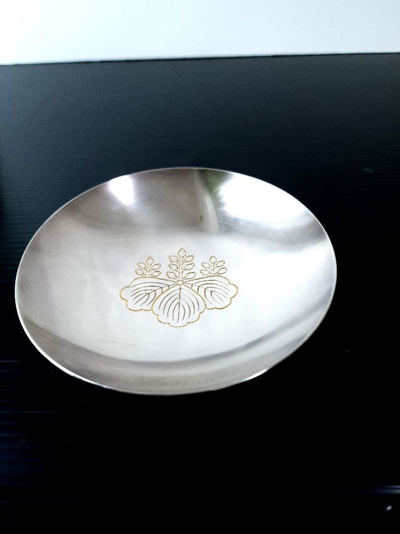 純銀 盃 内閣 131.6g 造幣局製 銀盃 純銀 1000 箱付