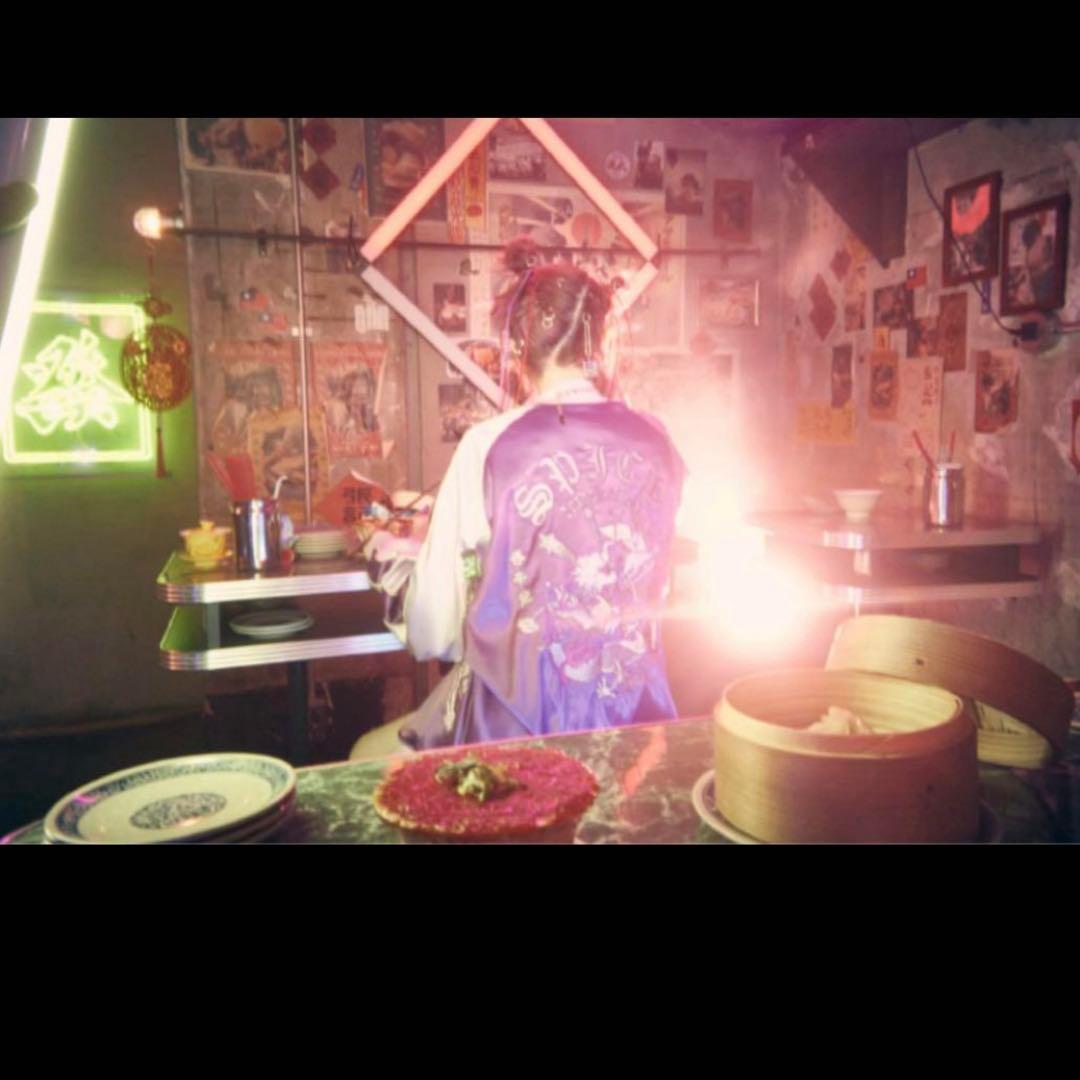 ずとまよ 香辛龍 スカジャン (Purple)