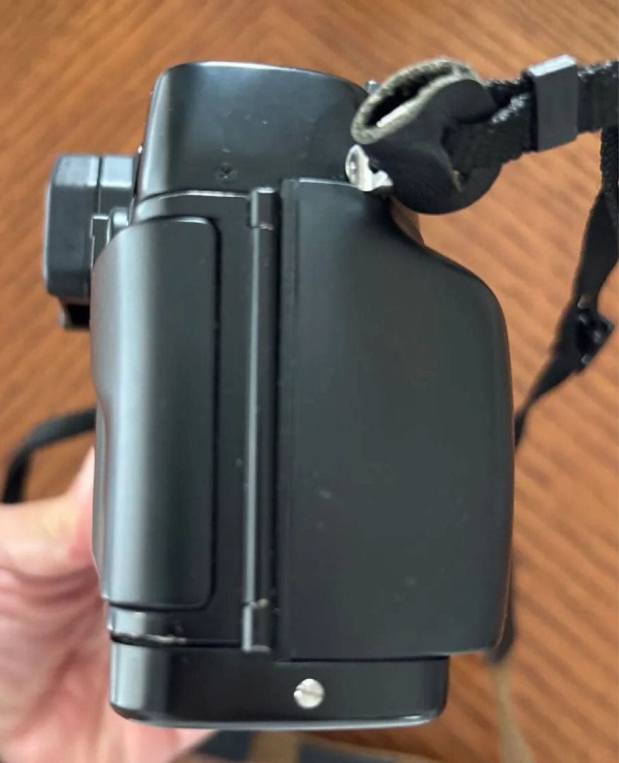 【動作確認済み・美品・返品保証】コンタックスRX 元箱一式・純正ストラップ付き