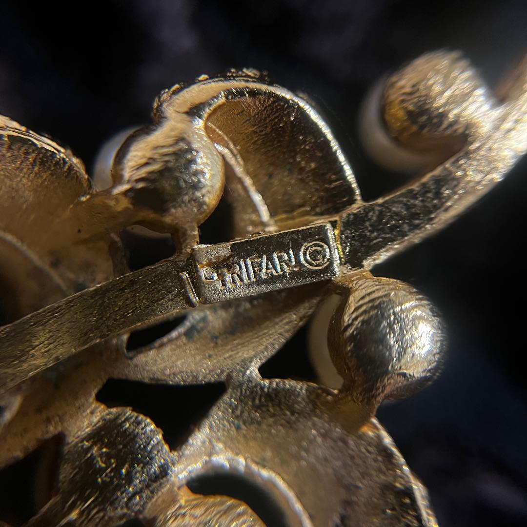 TRIFARI 1950年代 ゴールドトーン パール ブローチ