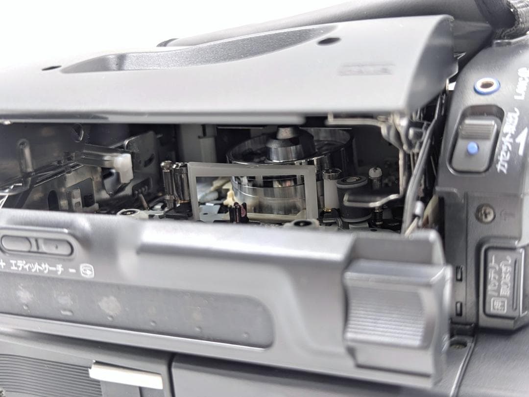 8mmテープのダビングに！ SONY ビデオカメラ CCD-TRV92 02