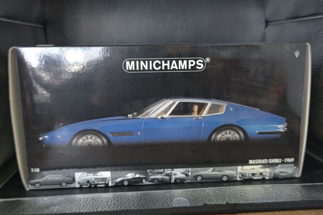 ミニカー minichamps maserati ghibli.1969