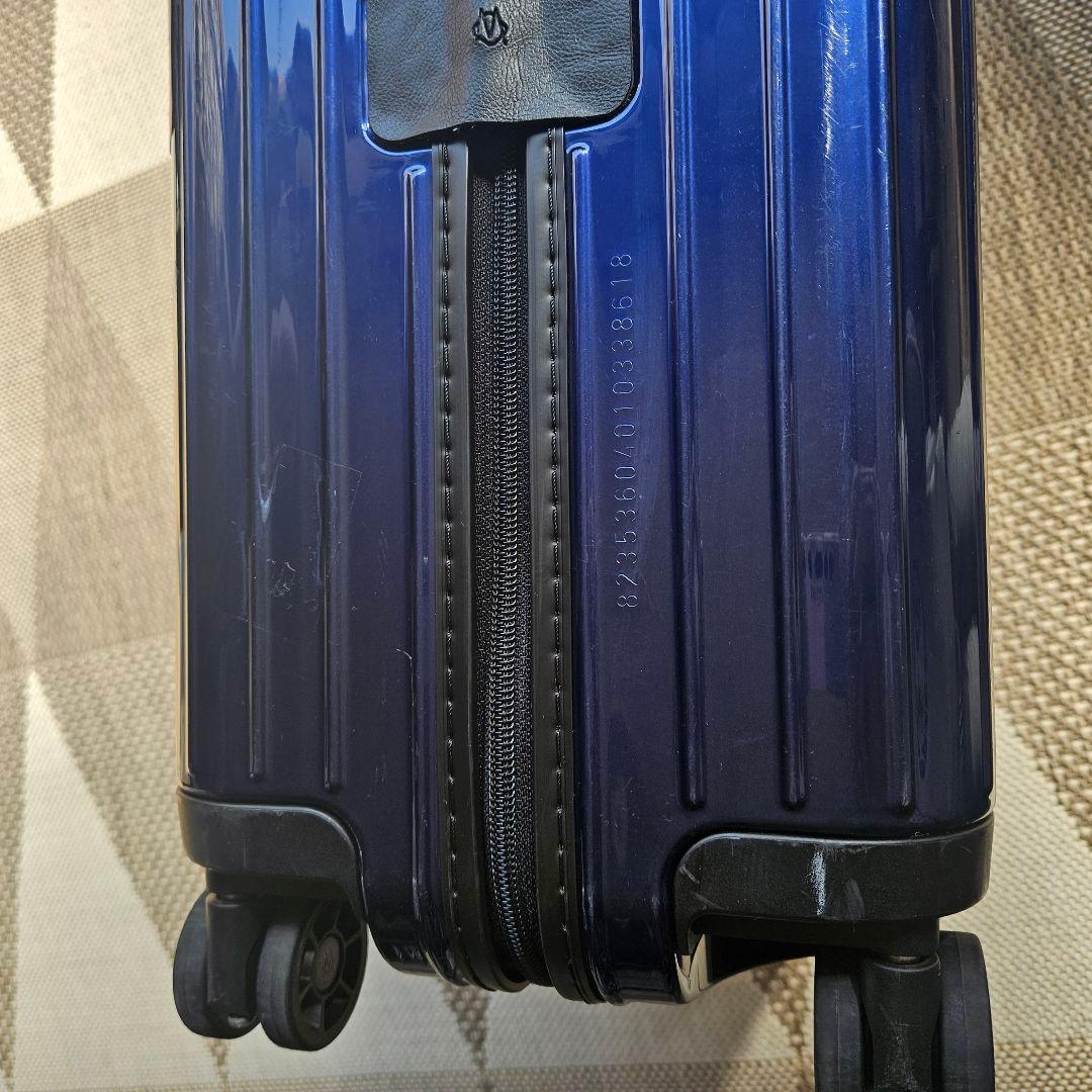 RIMOWA リモワ Essential Lite Cabin 37L ブルー