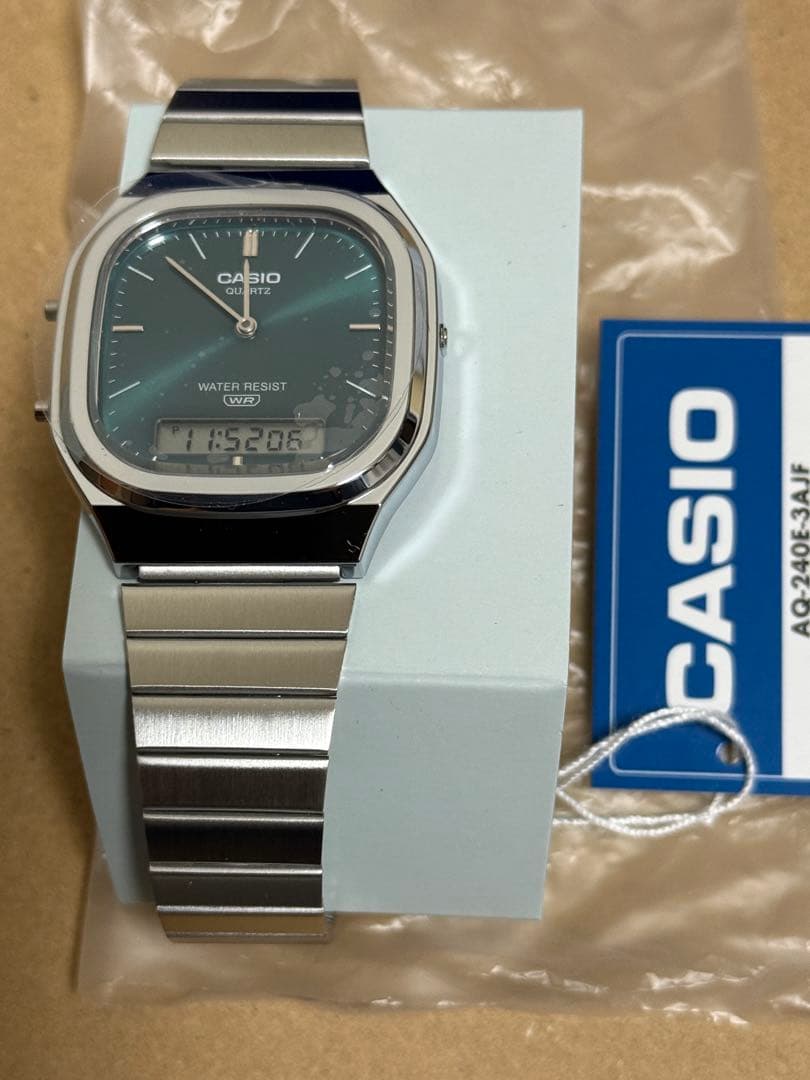 新品】CASIO CLASSIC AQ-240E-3AJF ブルーグリーン