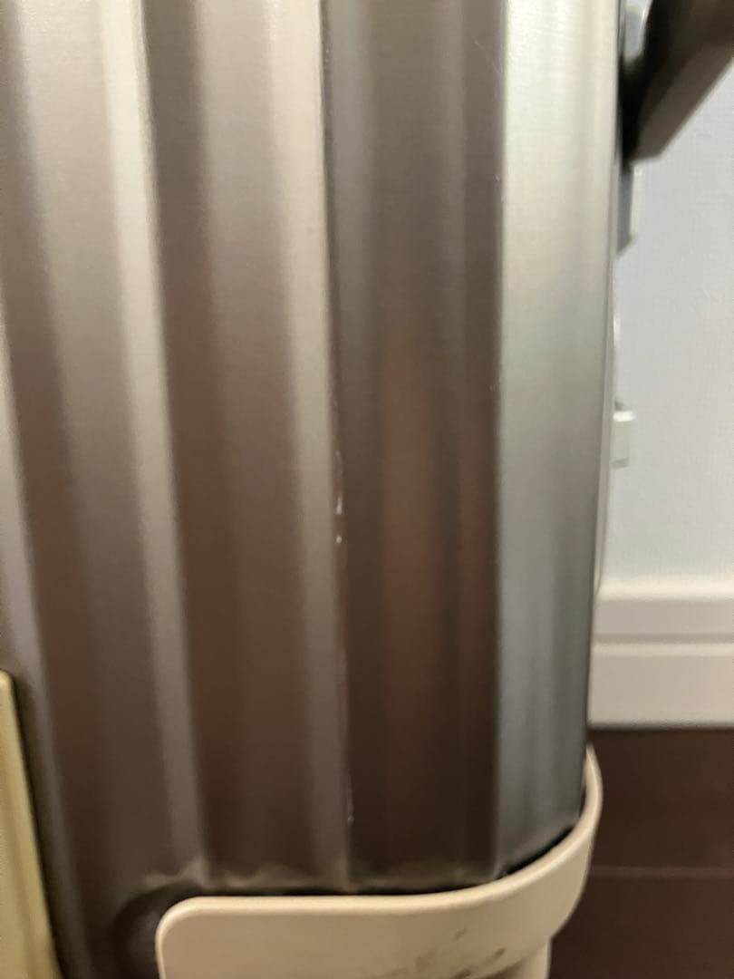 RIMOWA TOPAS TITANIUM　30L　4輪