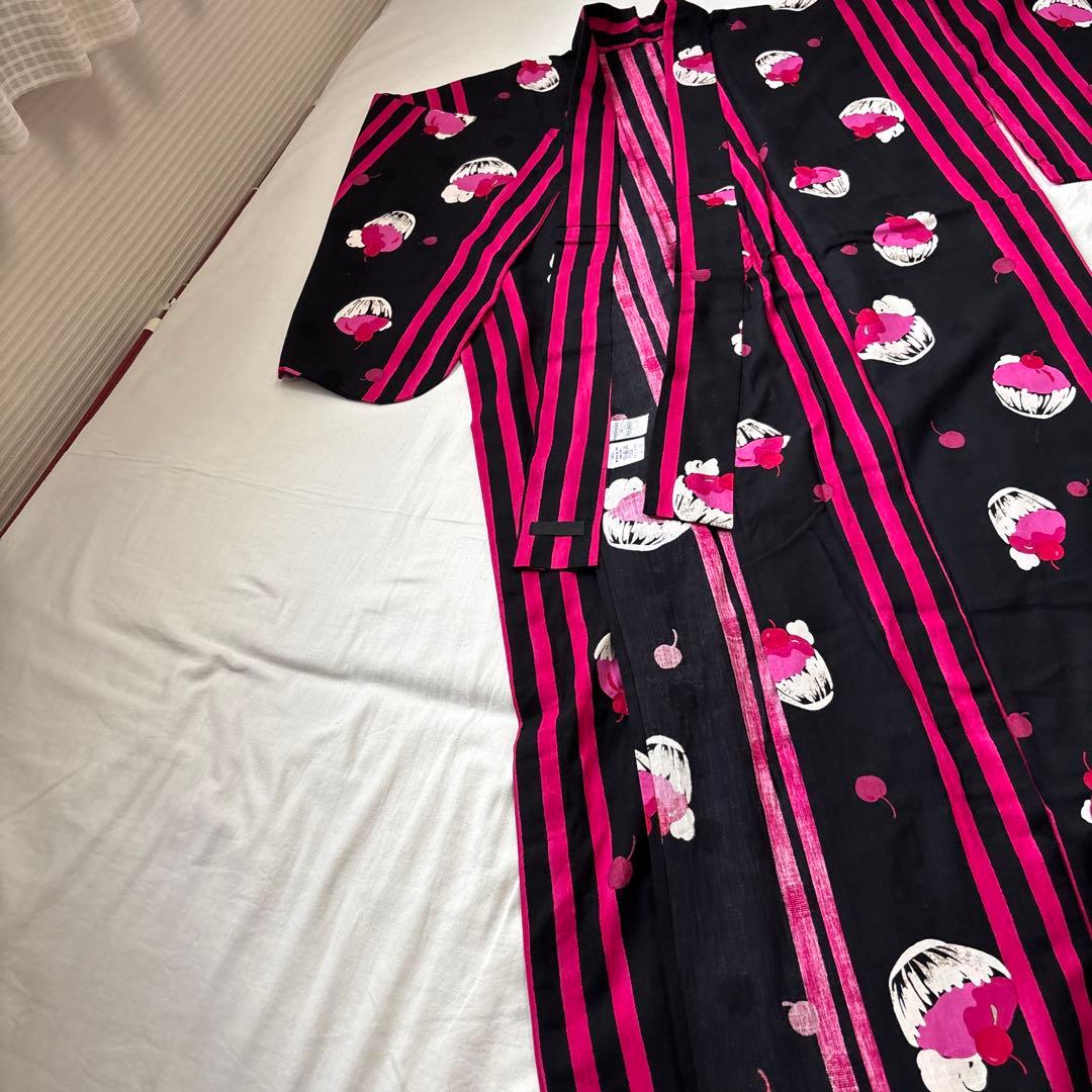 ANNA SUI 浴衣 カップケーキ柄 黒/ピンク