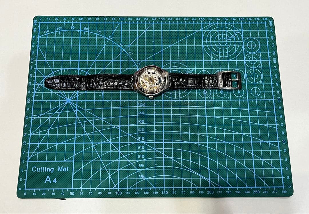 Swatch 自動巻き時計 スケルトン 黒レザー
