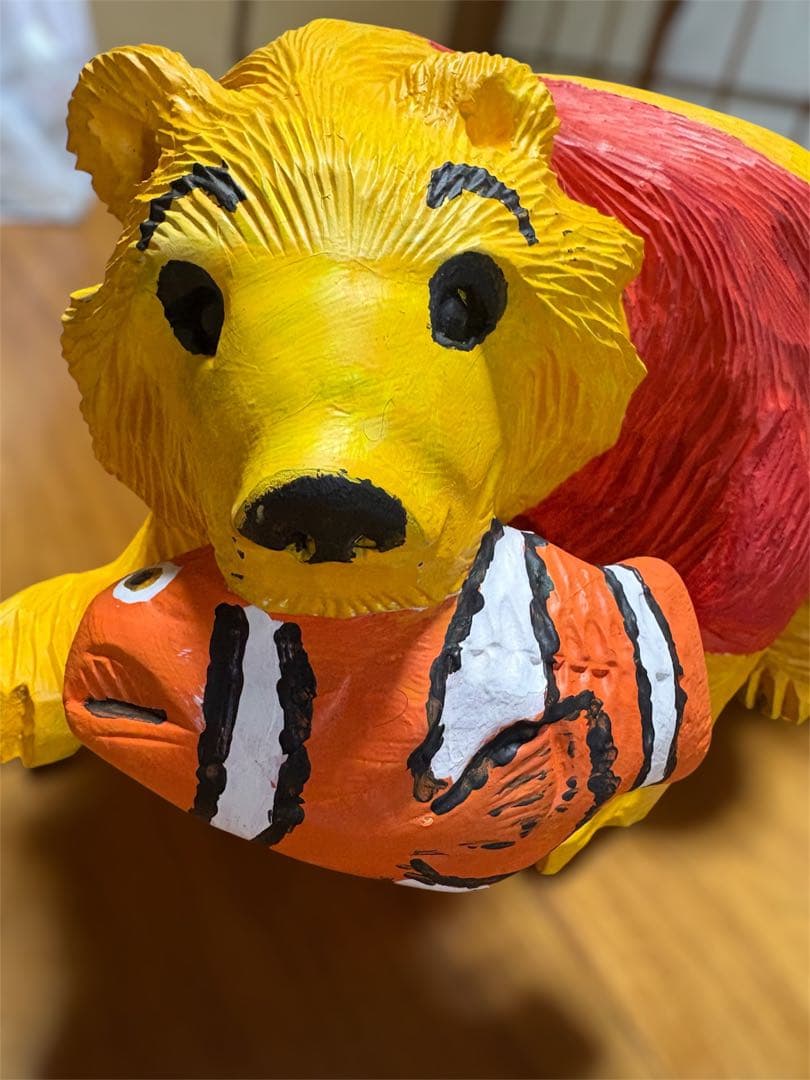 木彫り　熊　カスタム　ヒグマ　北海道　ペイント　オリジナル　クマノミ