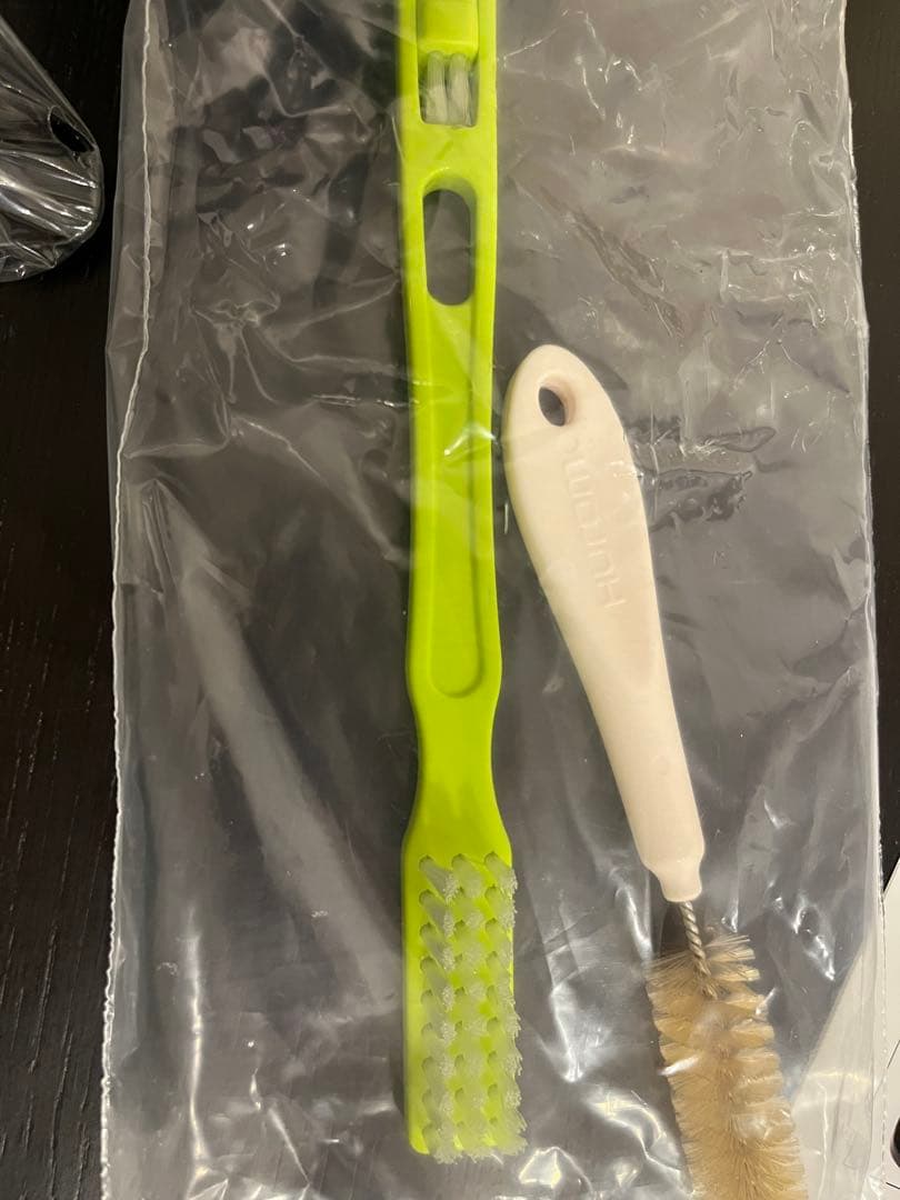 未使用品ヒューロム スロー ジューサー HUrom HY-FR11