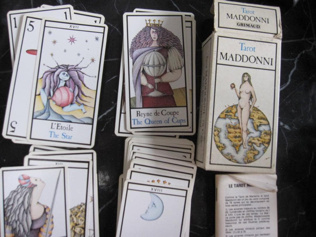 Maddonni Tarot Cards マドーニ タロットカード