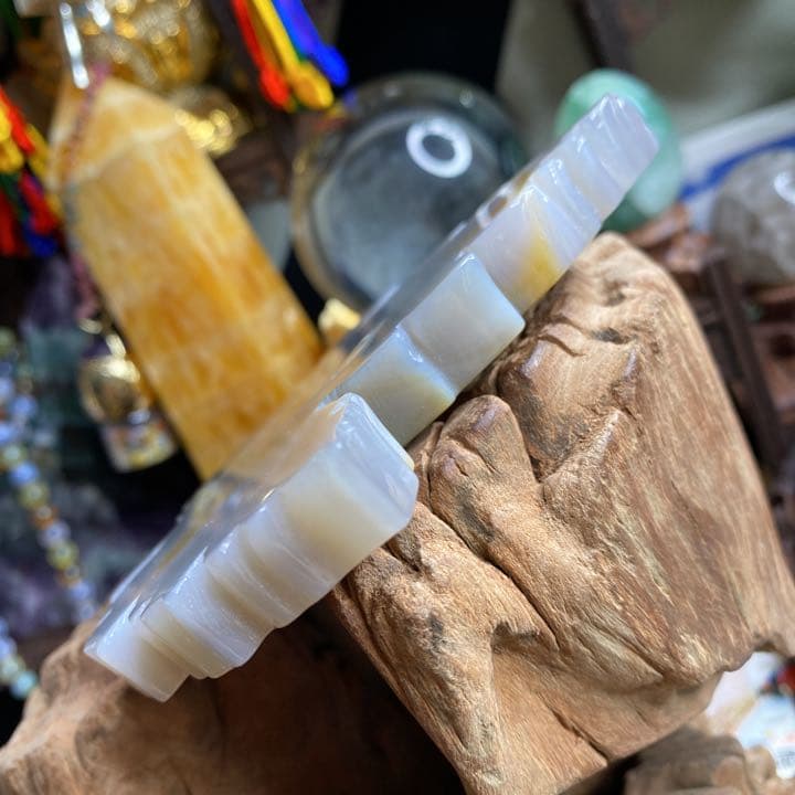 レア物 特大 トレジャー メノウ 玉髓 龍穴結晶 風化紋 紅葉手彫リ！