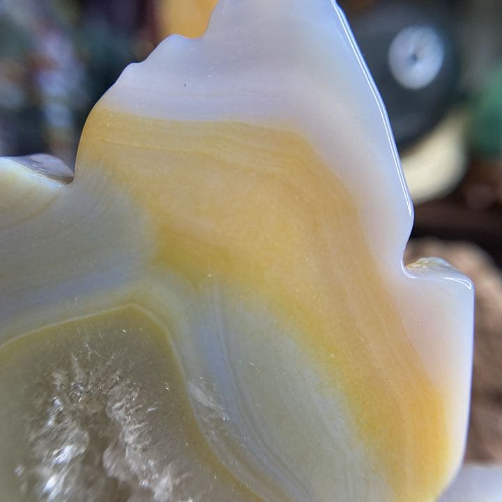 レア物 特大 トレジャー メノウ 玉髓 龍穴結晶 風化紋 紅葉手彫リ！