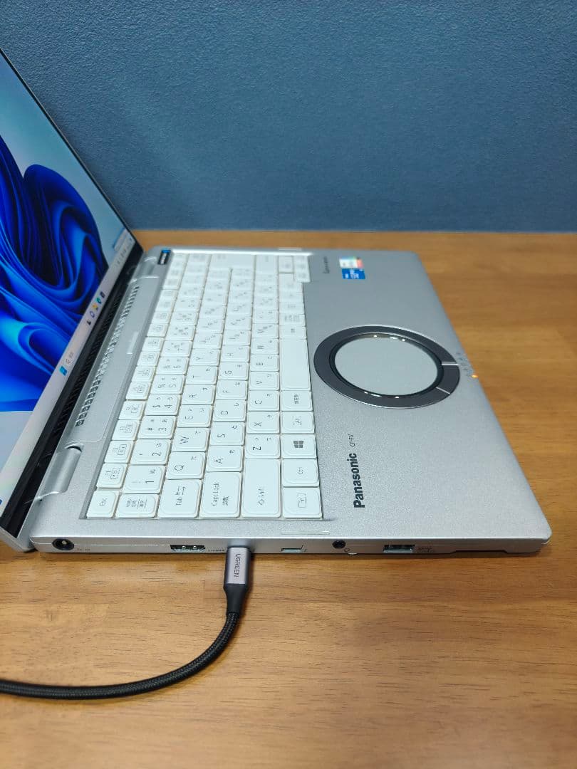 レッツノート FV1 第11世代 i5 16GB ②