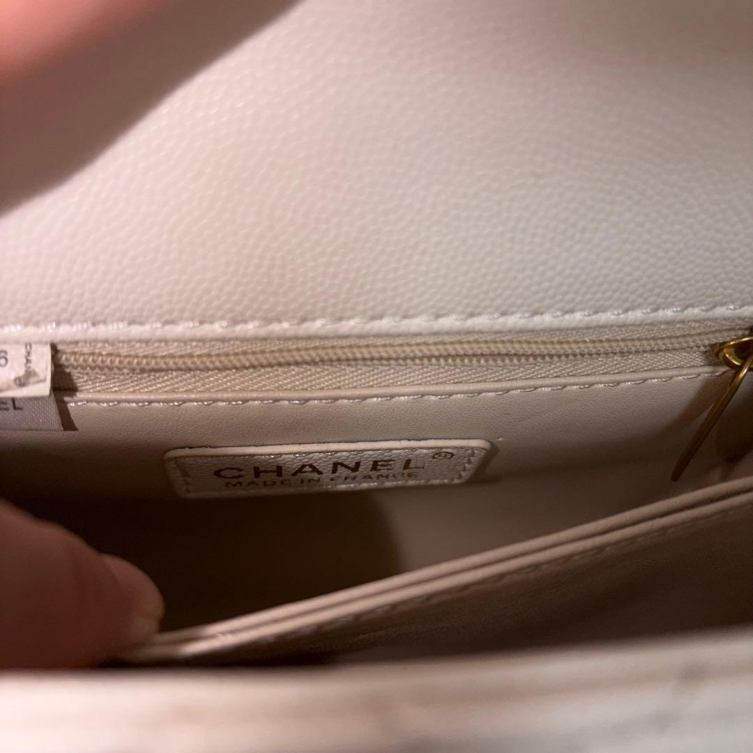 シャネル　CHANEL ハンドバッグ　ホワイト　ノベルティ