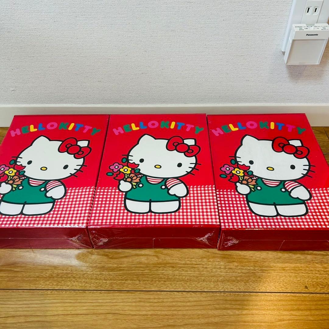 レトロ　激レア希少品 サンリオ　ハローキティ ナカバヤシ アルバム4冊入り