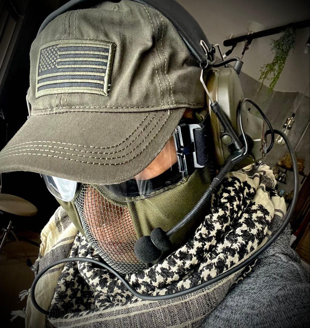 戦術キャップ・ヘッドセット・ゴーグル・膝当てセット