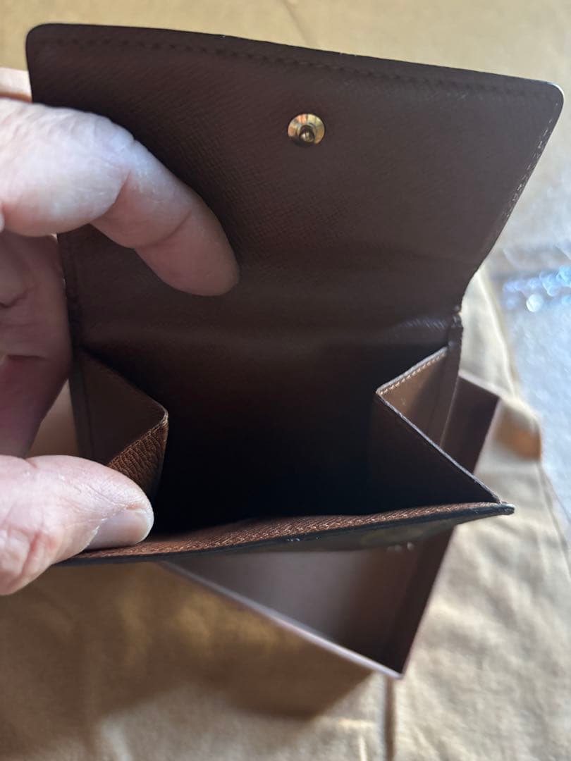 Louis Vuitton ルイヴィトン モノグラム 財布 Wホック