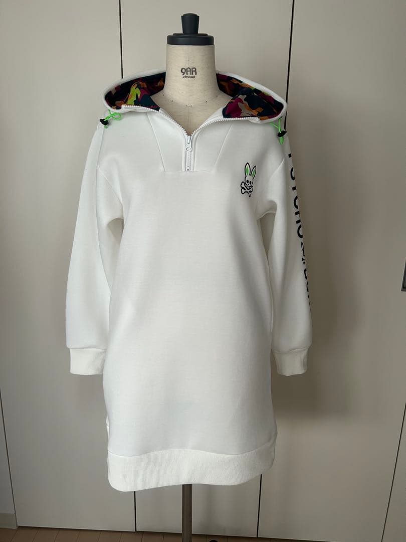 サイコバニー/パーカーワンピース/Sサイズ/タグなし/未使用品