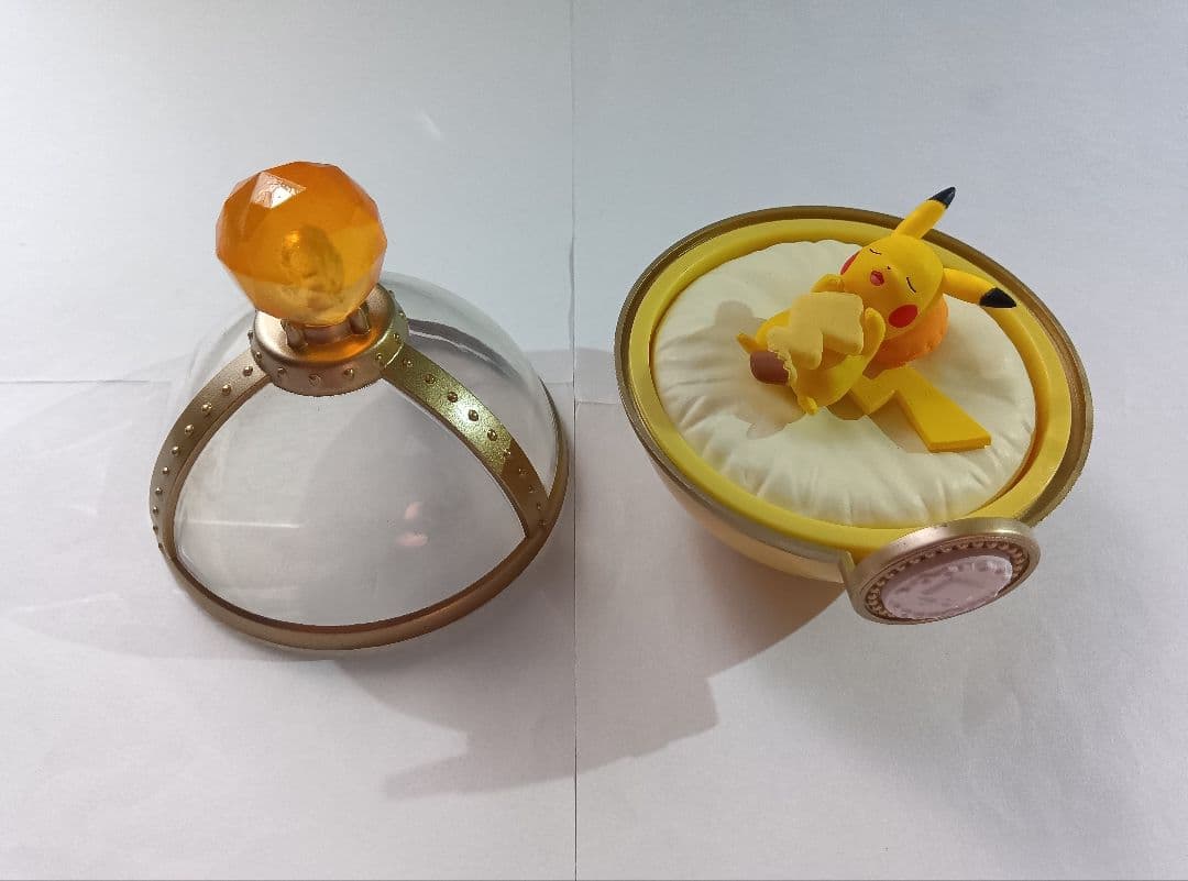 コンプリートセット　イーブイ&フレンズ Dreaming Case　ピカチュウ付