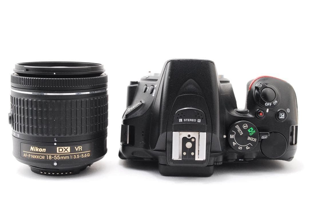 Nikon D5600 ダブルレンズ Wi-Fi搭載　スマホ転送　高画質　軽量