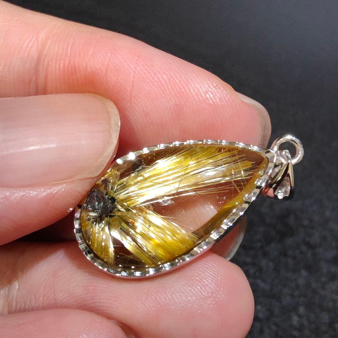 4 ルチルクォーツ　太陽ルチル　ルチルクォーツ　ペンダント　金運　財運　風水