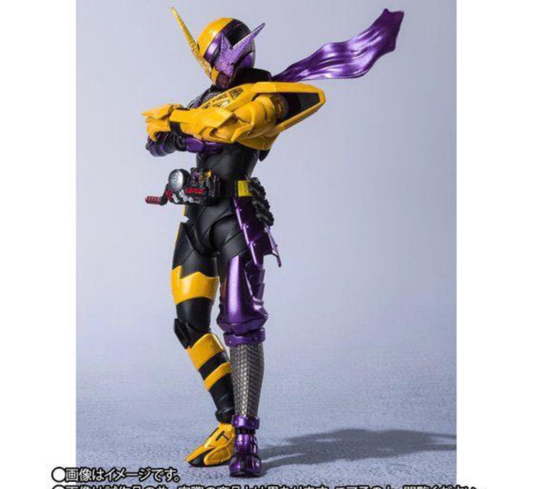 S.H.Figuarts 仮面ライダービルド ニンニンコミックフォーム
