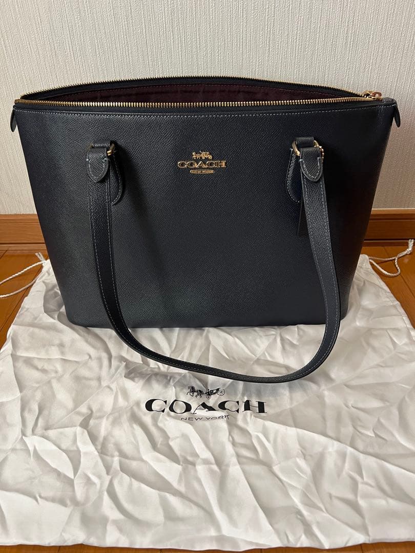 COACH ネイビーブルー レザー トートバッグ