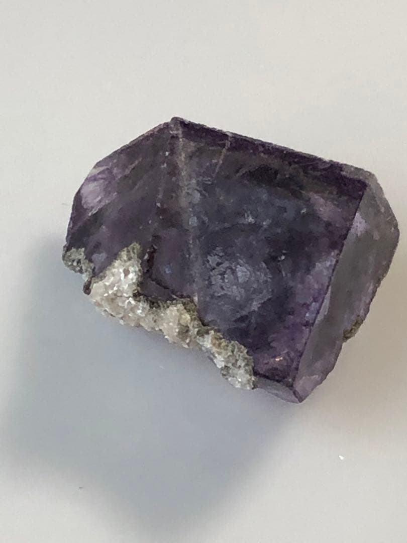 ヤオガンシャン産 中国　蛍石　原石　フローライト鉱物