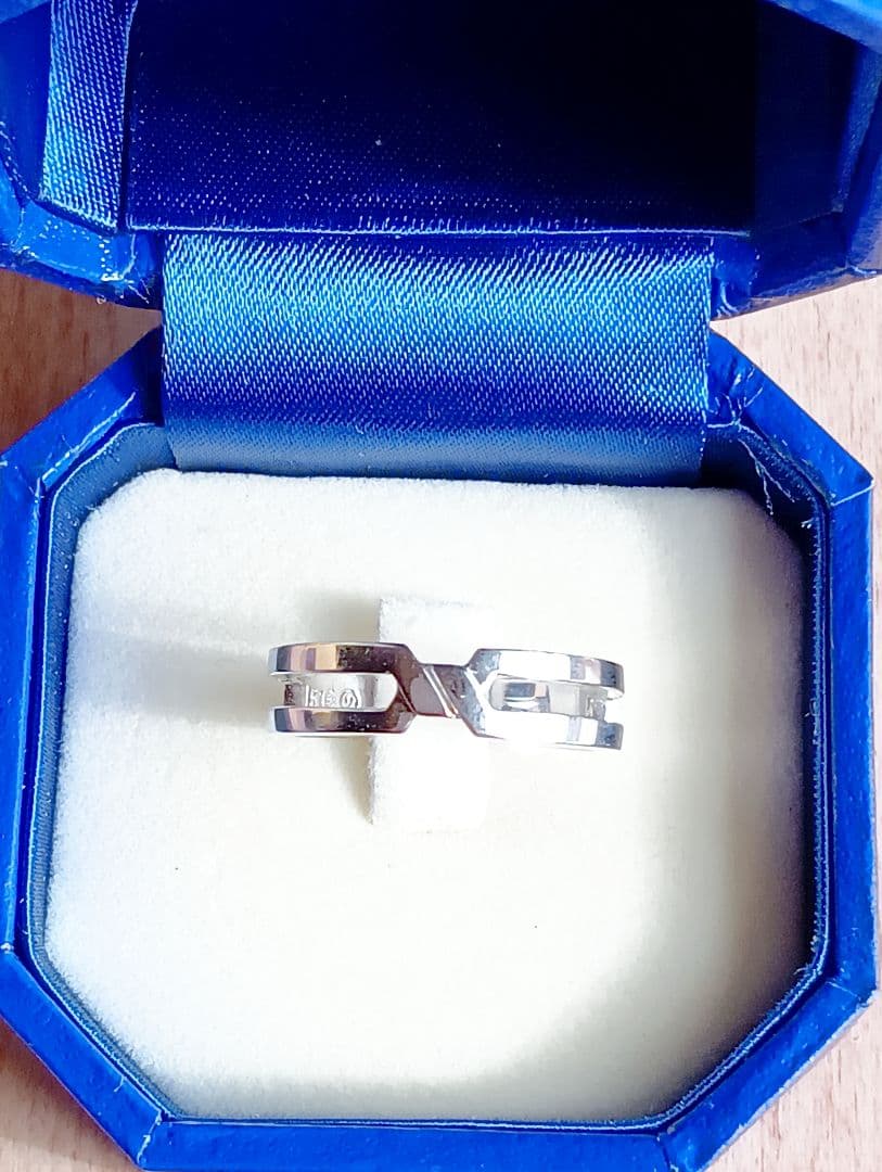 【美品】ヴァンドーム青山 K18WG クロスデザインリング 約12号｜3g超箱付