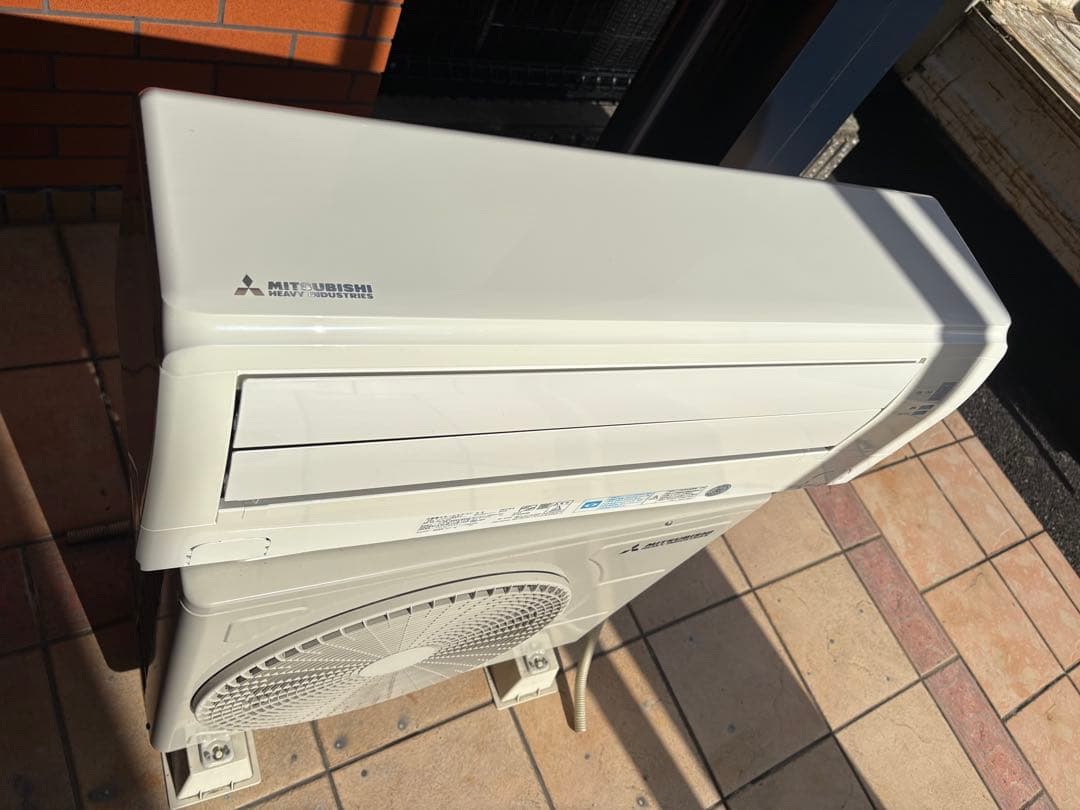 三菱重エルームエアコン ルームエアコン 6畳用　SRK22TW-W 2018年製