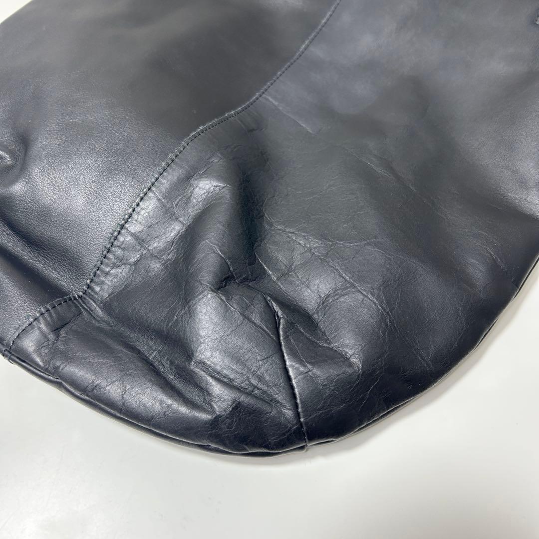 KURASHI&Trips本革トート黒A4可軽量肩掛け36cm美品人気定番