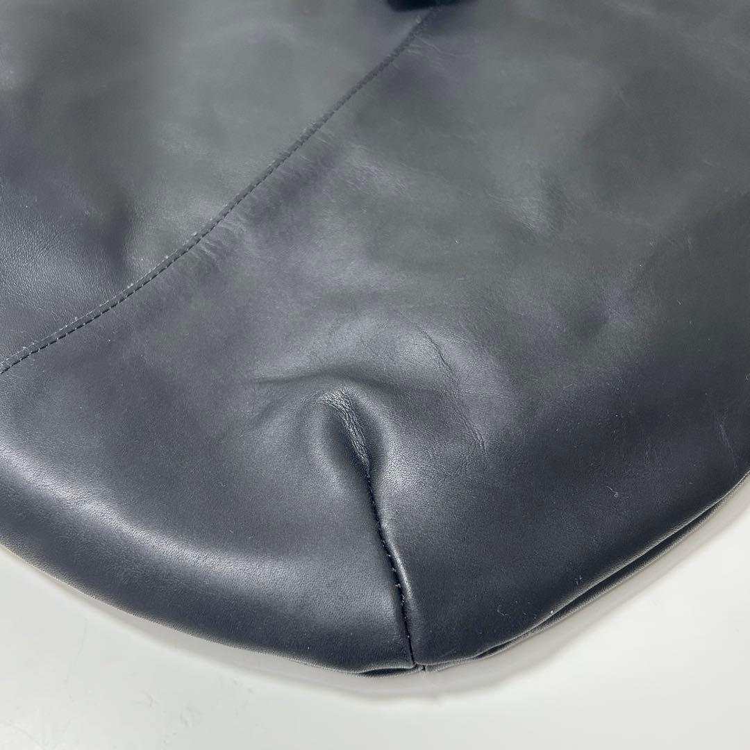 KURASHI&Trips本革トート黒A4可軽量肩掛け36cm美品人気定番