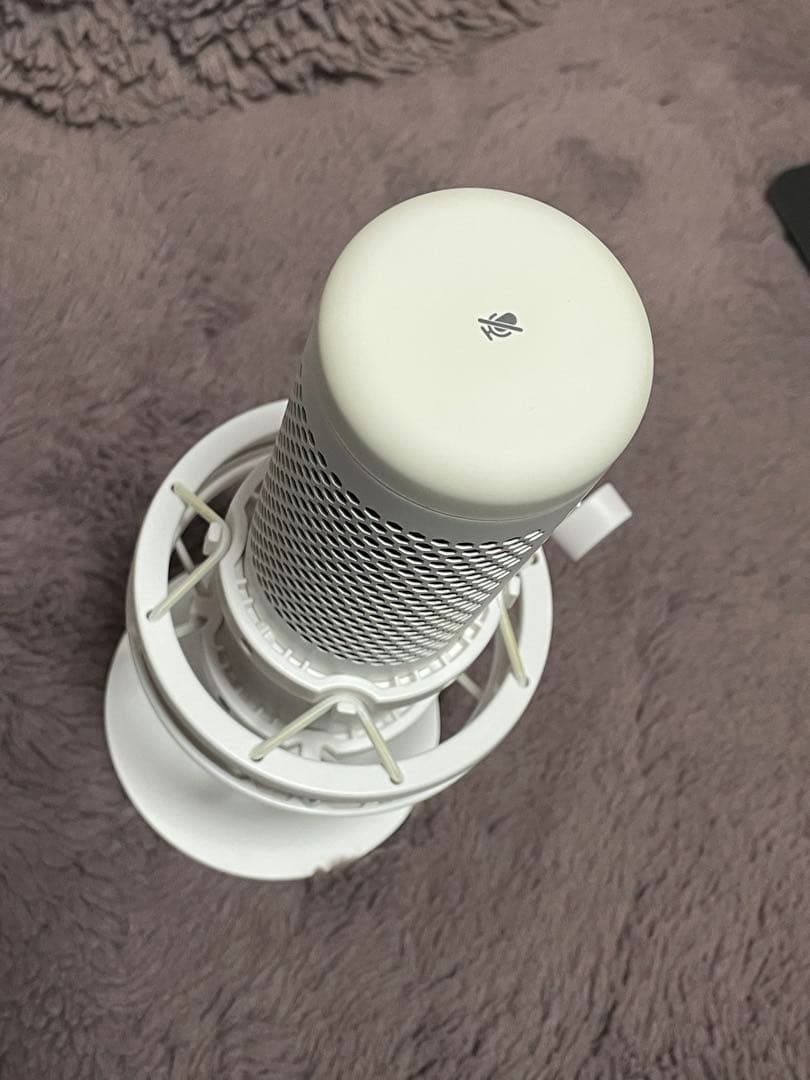 HyperX QuadCastS ホワイト コンデンサーマイク