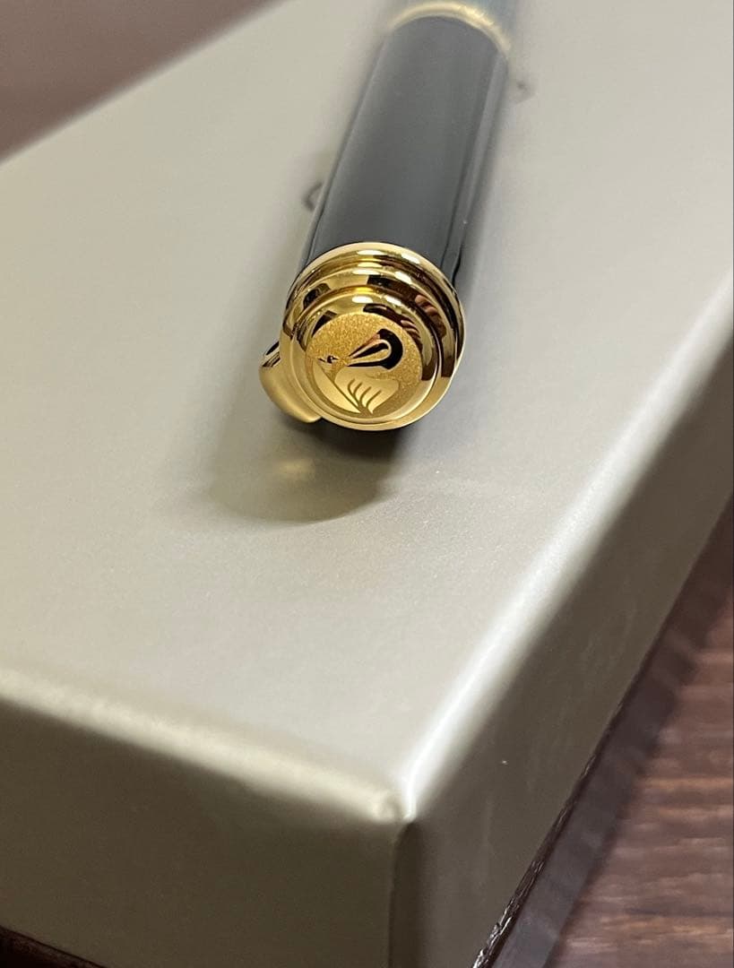 PELIKAN ペリカン スーベレーンM800 18k 万年筆緑縞 EFニブ程度