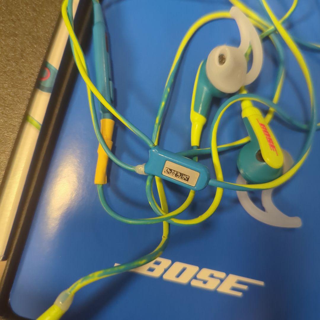 Bose SoundSport イヤフォン！ 箱無し発送！