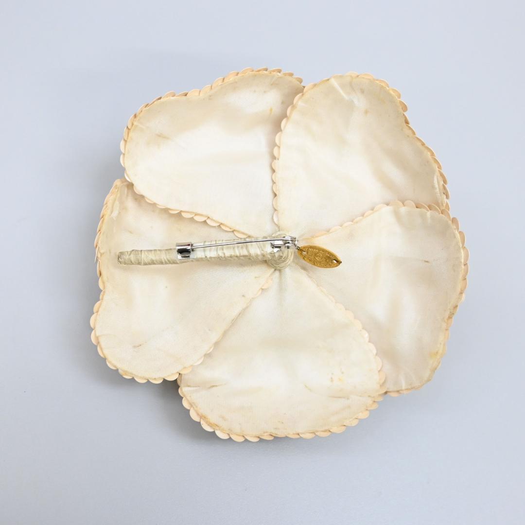 ■ □ 44430★年 CHANEL シャネル ブローチ カメリアコサージュ