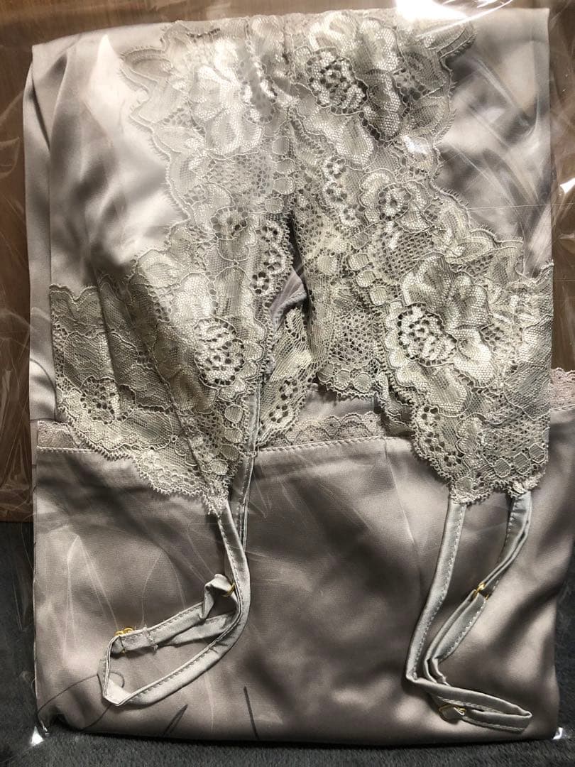 桜井木穂　トレーディングカード 　直筆サイン入り　ベビードール