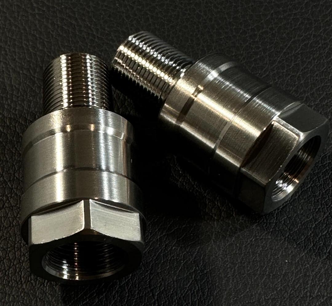 オーリンズ 64チタン製 延長アダプター 25mm ゼファー1100 m104