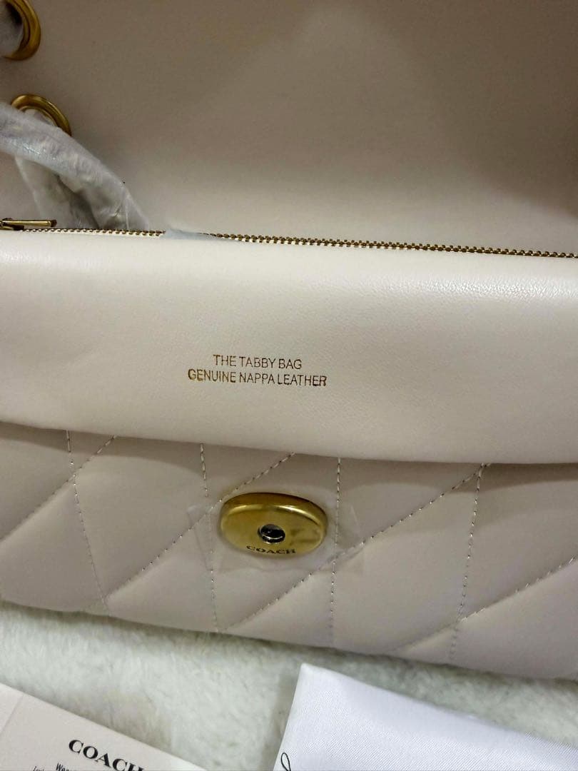 バッグ Coach Tabby Quilted 26cm