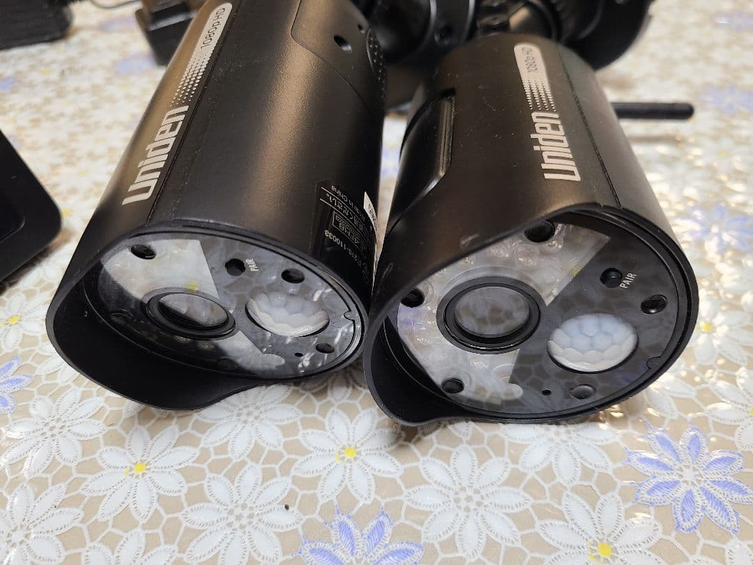 防犯カメラ　ユニデン ガーディアン ワイヤレス[カメラ×2・モニター×1]