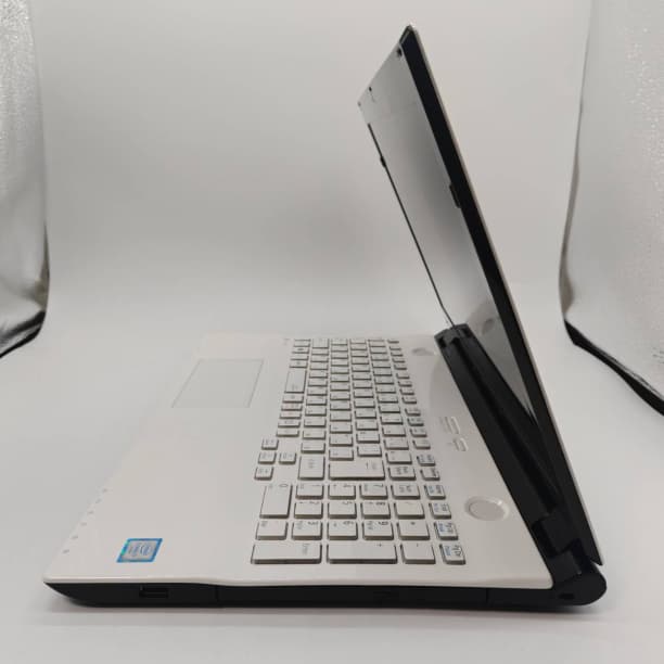 フルHD ブルーレイ 15 NEC i7-6 8GB SSD256GB オフィス